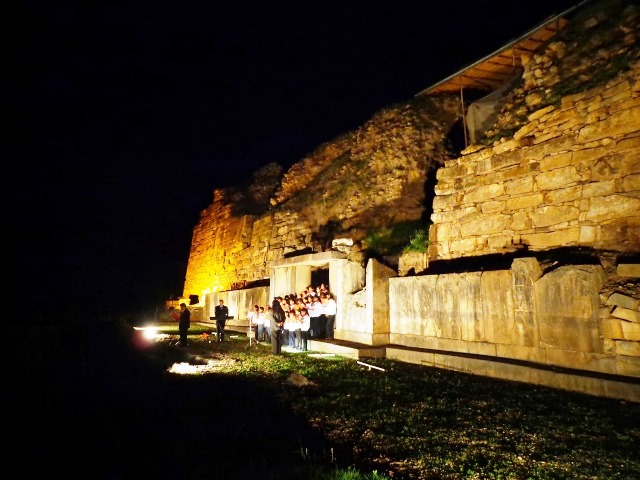 Áncash: Oficializan visitas nocturnas a monumento arqueológico Chavín de Huántar 