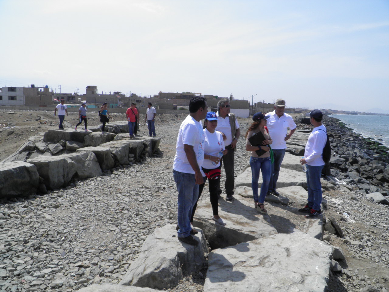 Chimbote: alcalde asegura que este año sí se ejecutará enrocado en la zona costera
