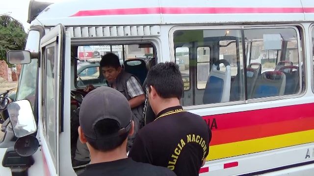 Nuevo Chimbote: Chofer de custer en estado de ebriedad habría intentado sobornar a serenos