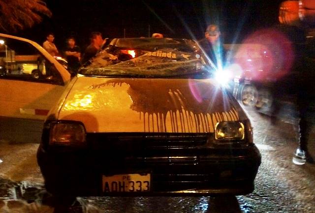 Chimbote: chofer de taxi se salva de morir en aparatoso accidente