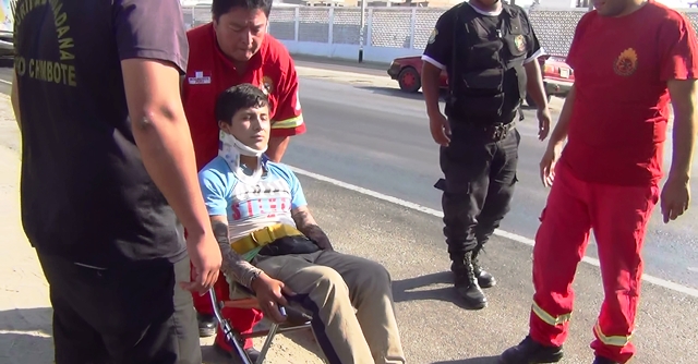 Joven repartidor de gas resulta herido tras choque de moto 