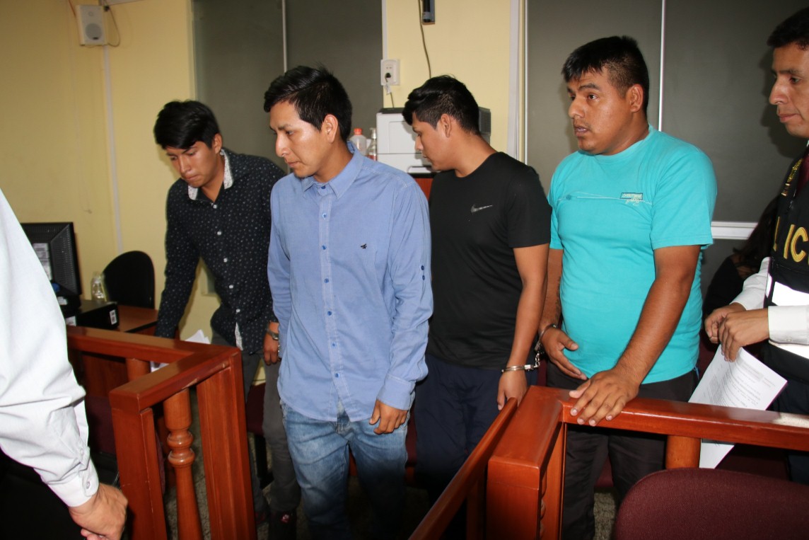 Chimbote: Nueve meses de prisión preventiva para cuatro sujetos acusados de tenencia ilegal de armas