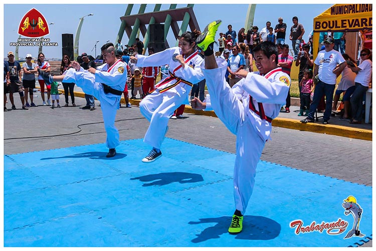 Chimbote: con la exhibición de disciplinas deportivas se inauguró Ciclo Vía Recreativa 2015