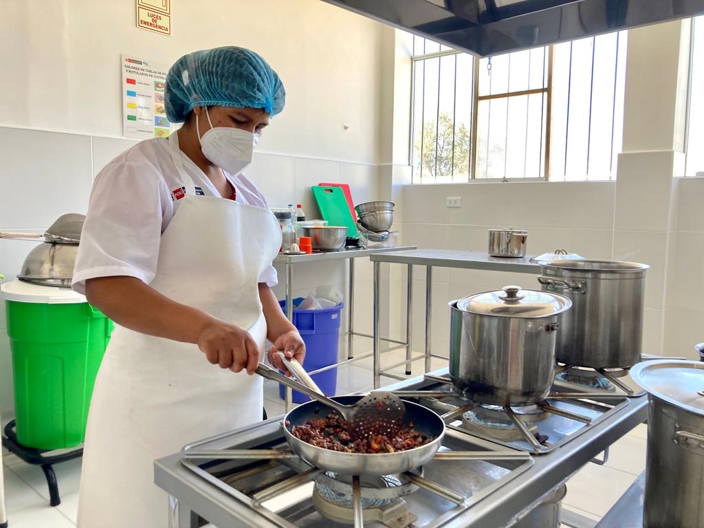 Inician adquisición de alimentos para el servicio diurno de Cuna Más en todas las regiones del país  