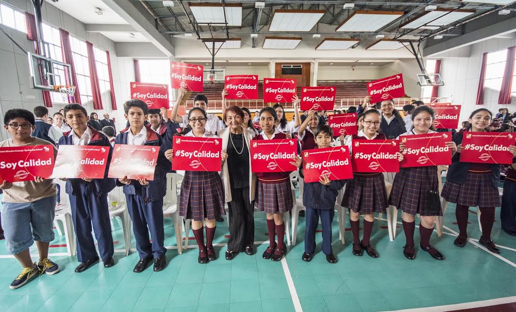 Sineace acreditó a 18 colegios en todo el país, uno de ellos está en Chimbote 