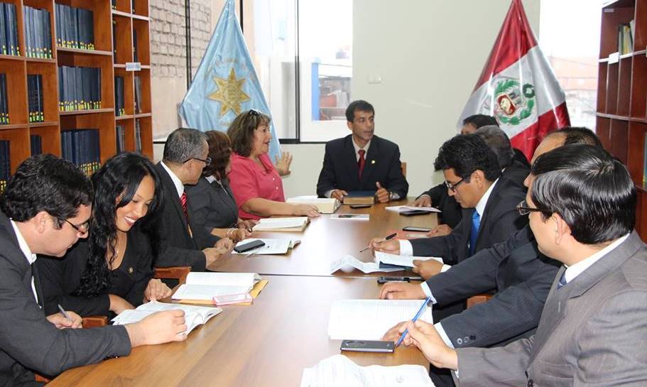 Colegio de Abogados del Santa pide atender demandas de trabajadores judiciales