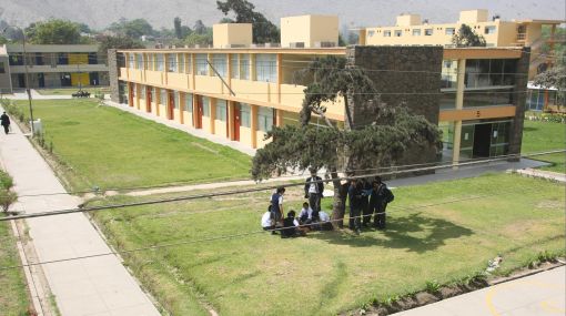 Implementarán colegios de alto rendimiento en trece regiones