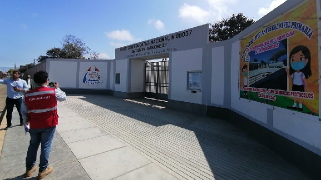 Contraloría alertó que obra educativa fue entregada sin cumplir expediente en Chimbote