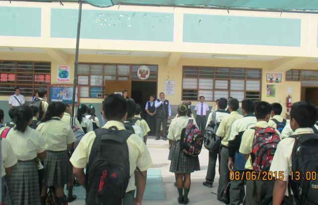 Chimbote: Alumnos de colegio de "El Progreso" reciben charla para evitar consumo de drogas