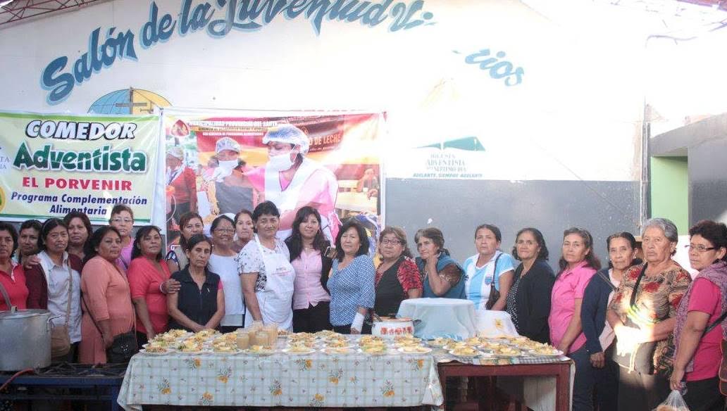 Preparación de potajes en base a quinua se enseña en comedores populares de Chimbote
