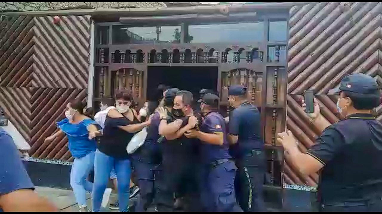 Multan a propietario de restaurante “Caballito de Mar” por atención a comensales pese a restricción