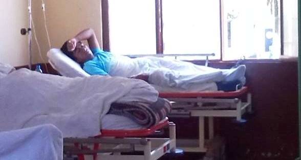 Balean en las piernas a modesto vendedor de frutas en "El Progreso"