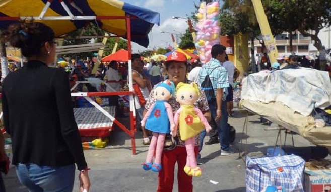 Cien policías municipales controlarán comercio informal en fiestas de San Pedrito