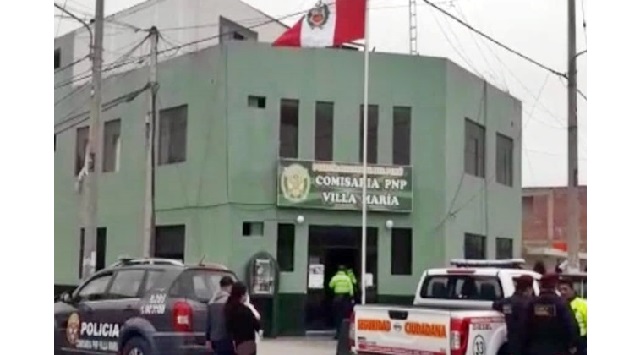 Ladrón arrancha teléfono a ama de casa cerca de Comisaría Villa María en Nuevo Chimbote