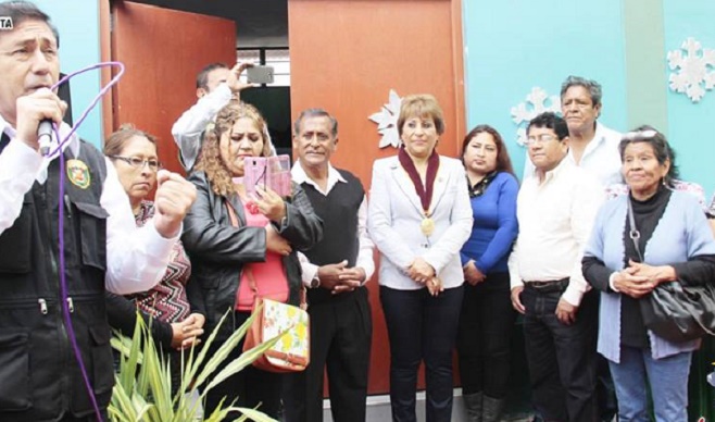 Chimbote: autoridades ediles participaron en homenaje a Santa Rosa de Lima