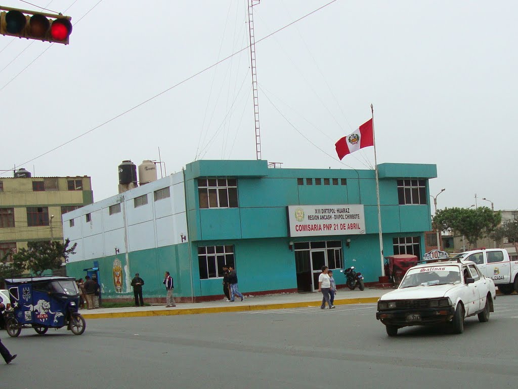 Chimbote: detienen a tres personas que habrían ingresado a vivienda para sustraer artefactos