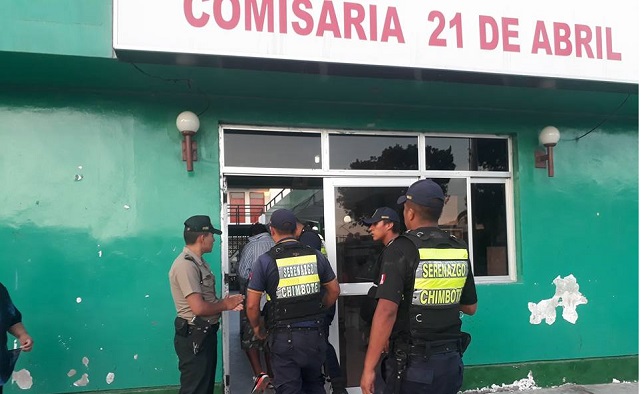 Chimbote: Atrapan a sujeto que exigía mil soles a mujer para que no la asesine en Cambio Puente