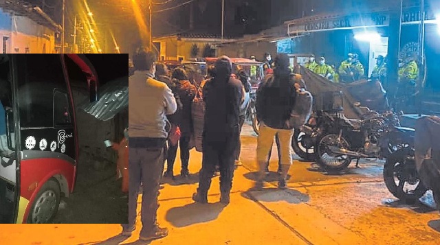 Delincuentes encapuchados y provistos de armas de fuego asaltan bus en sierra de Áncash
