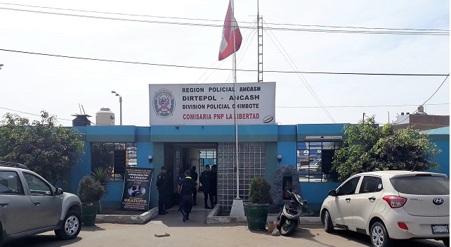 Policías atrapan a sujeto acusado presuntamente de vender droga a delivery en Chimbote
