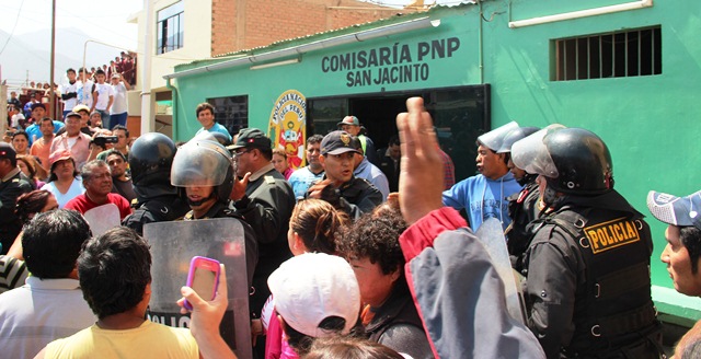 Chimbote: Abusivo golpeó a su conviviente porque le reclamó que deje de chatear y se vaya a trabajar