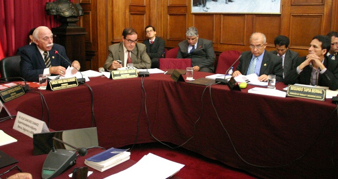  Congreso aprobó ley para reducir intangibilidad de CTS de seis a cuatro sueldos