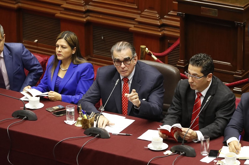 Comisión Permanente designa congresistas que verán decretos de urgencia