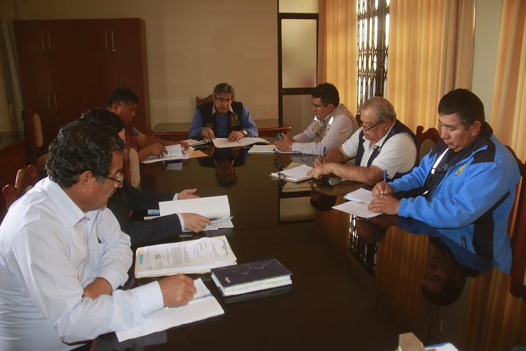 Chimbote: forman comisión técnica para frenar aniegos causados por conserveras