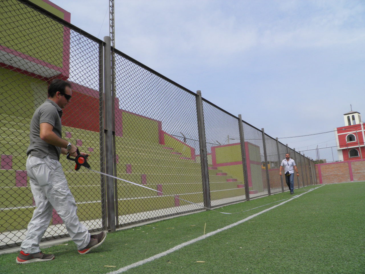 Chimbote: Realizarán trabajos de mantenimiento en 10 complejos deportivos