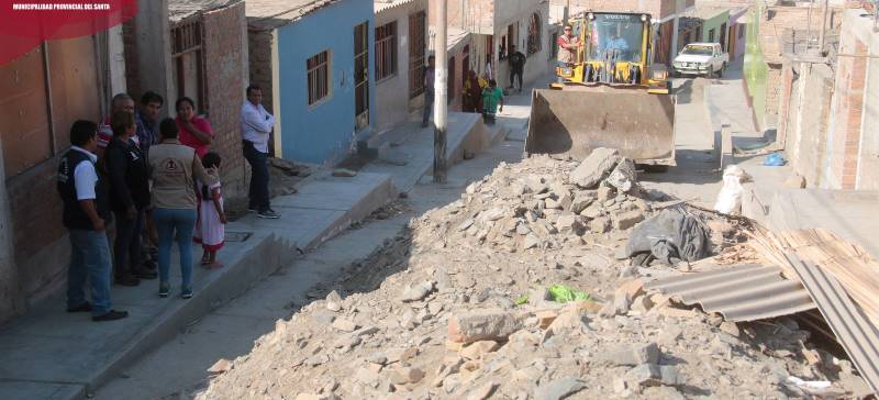 Coishco: comuna provincial apoya en retiro de desmonte acumulado tras lluvias