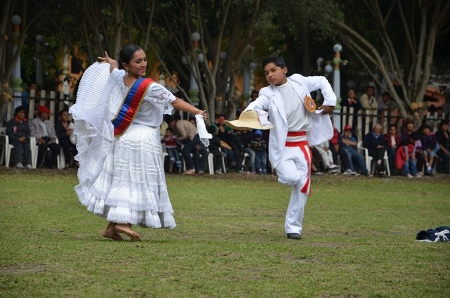 Población sureña gozará de tradicional concurso de marinera norteña