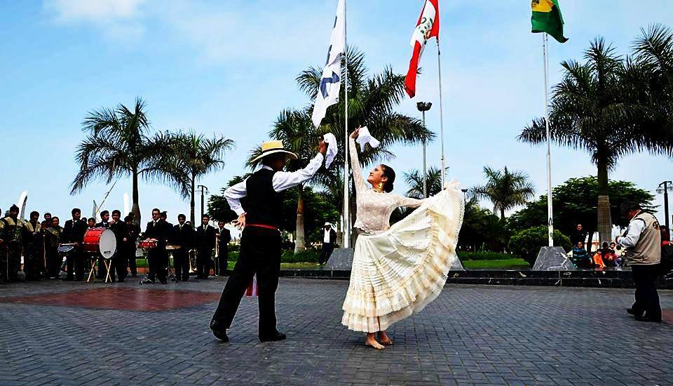 Nuevo Chimbote: realizan I Concurso  Regional de Marinera Norteña para Nóveles 2015