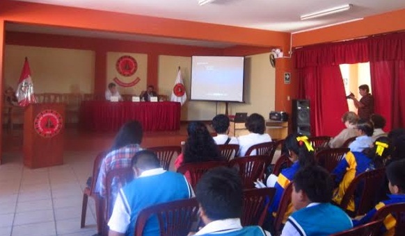Colegio de Ingenieros rinde homenaje a literatos chimbotanos