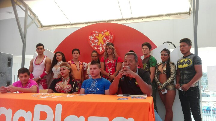 Motociclista más joven del mundo en circo “Los Fuentes Gasca” que mañana debuta en Nuevo Chimbote