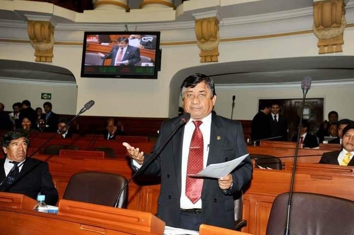 Tras varios días de luchar por su vida falleció excongresista Víctor Crisólogo  