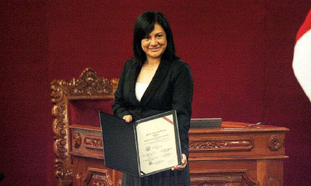 Sobrino de congresista María López es investigado por lavado de activos