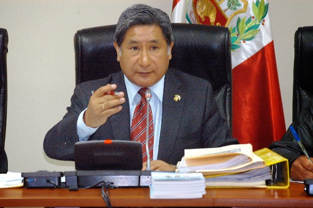 Modesto Julca presenta plan de trabajo como presidente de la comisión de Economía del Congreso