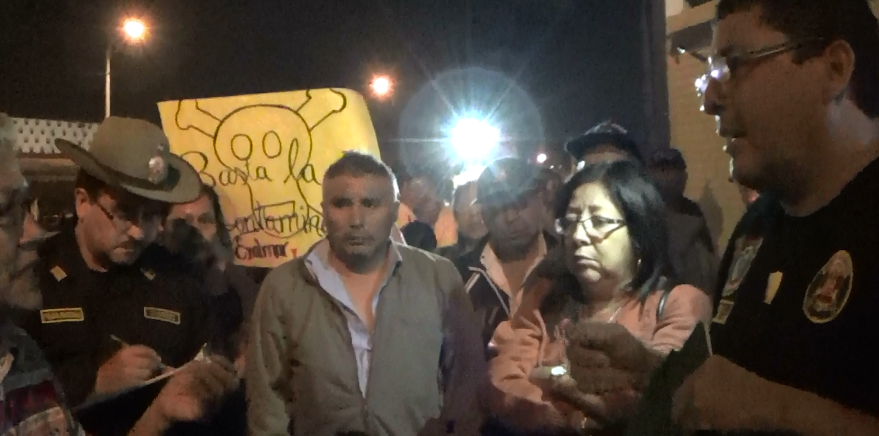 Congresista Foronda participó en protesta por contaminación pesquera  que provoca empresa Exalmar 