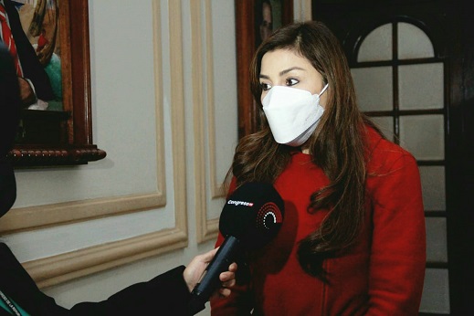 Vicepresidenta del Congreso al presidente: “¿Cuándo aceptará la renuncia del ministro Maraví?”