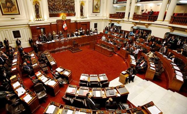 Congresistas sentenciados por narcotráfico, terrorismo y otros perderán escaño