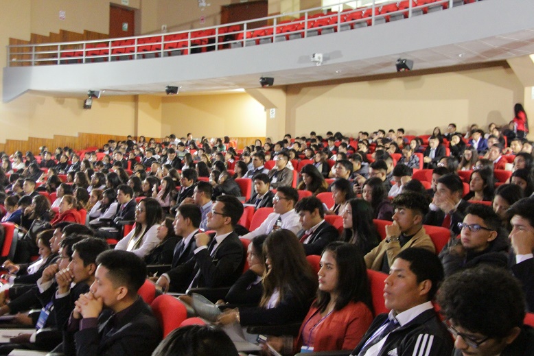 Inició II Congreso Internacional de Administración de la UCV en Chimbote