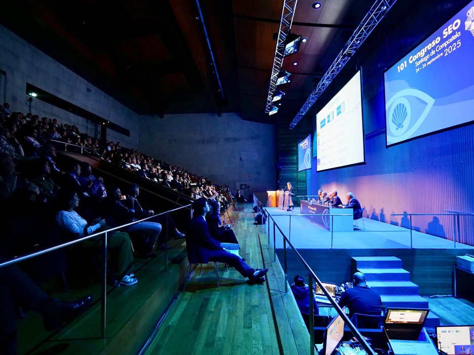 La actualización profesional y tecnología son muy importantes para los médicos oftalmólogos peruanos