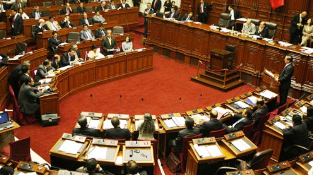  Pleno del Congreso apruebó hoy Ley Universitaria