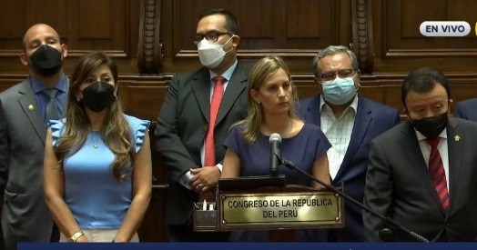 Presidenta del Congreso sobre denuncia de Betssy Chávez: "Esperemos que la retire"