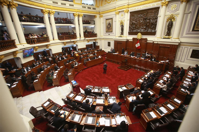 Congreso aprueba desclasificar informe final de comisión Lava Jato