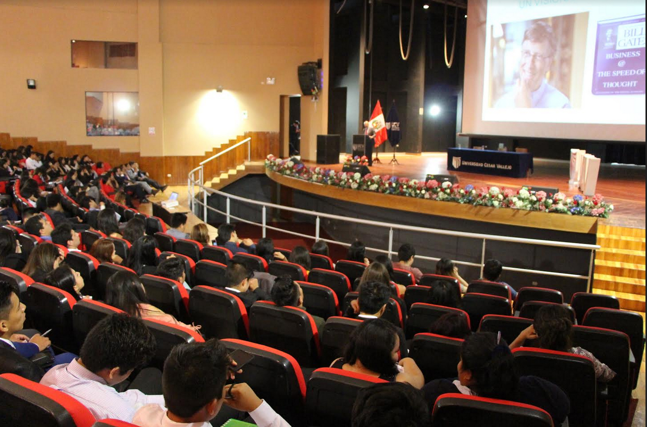Universitarios de Chimbote y Huaraz participaron en II Congreso Internacional de Derecho