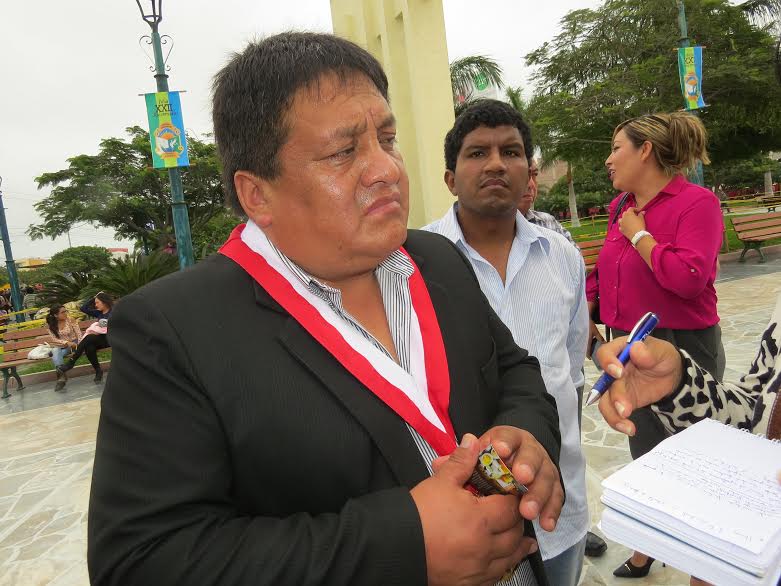 Consejero Ángel Durán cuestiona papel de congresistas por Áncash