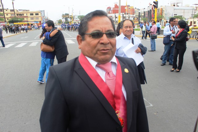 Consejero Gamarra pide a su colega Ángel Durán que acuse a Waldo Ríos, pero con pruebas