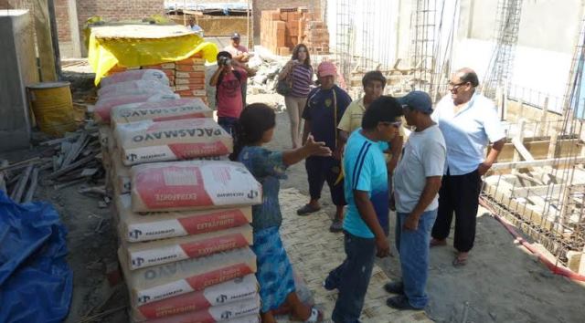 Constructora intenta llevarse materiales de obra en “Magdalena Nueva”