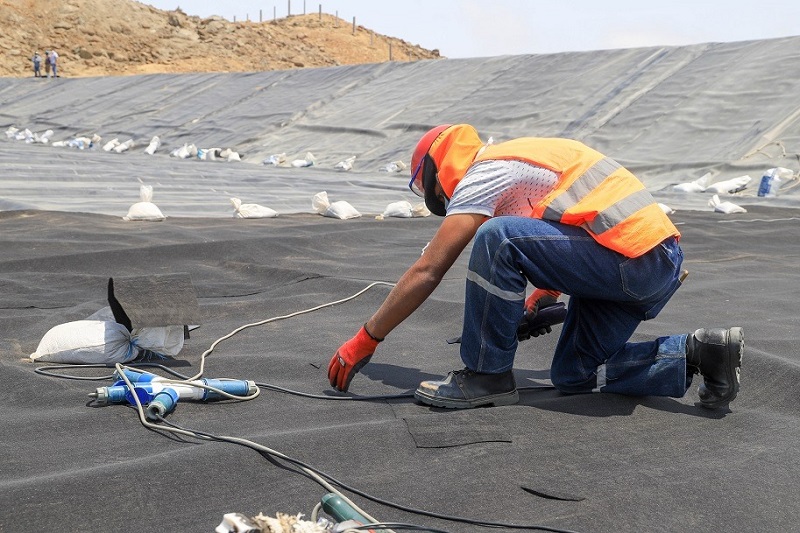 Construcción de celdas transitorias en Pampa La Carbonera tiene avance del 80 por ciento