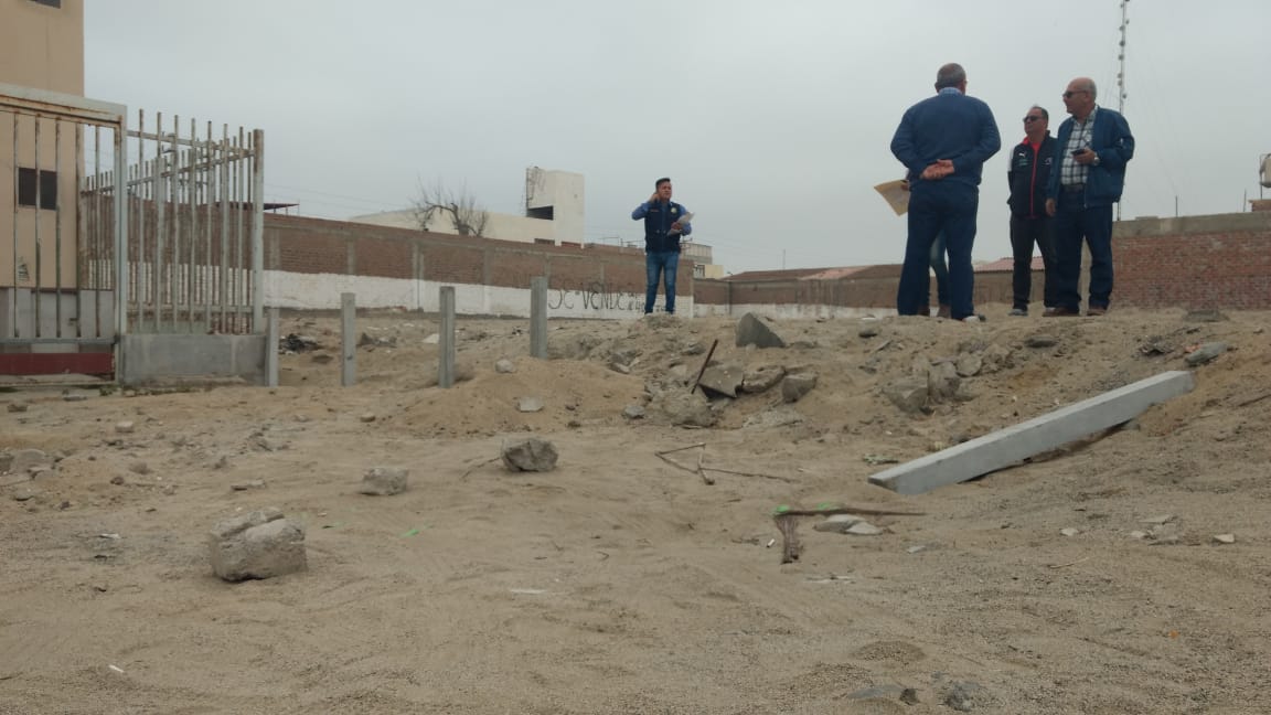 Nuevo Chimbote: comuna interviene construcción de  un muro en  grifo que afecta a vecinos